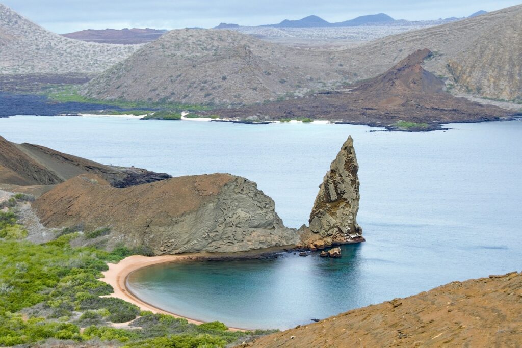 galapagos islands galapagos volcanic 2419239